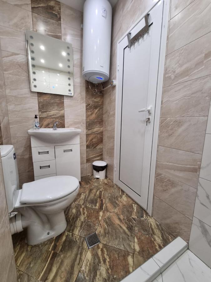 Luxury Two Bedroom Crown Apartament Ботевград Экстерьер фото